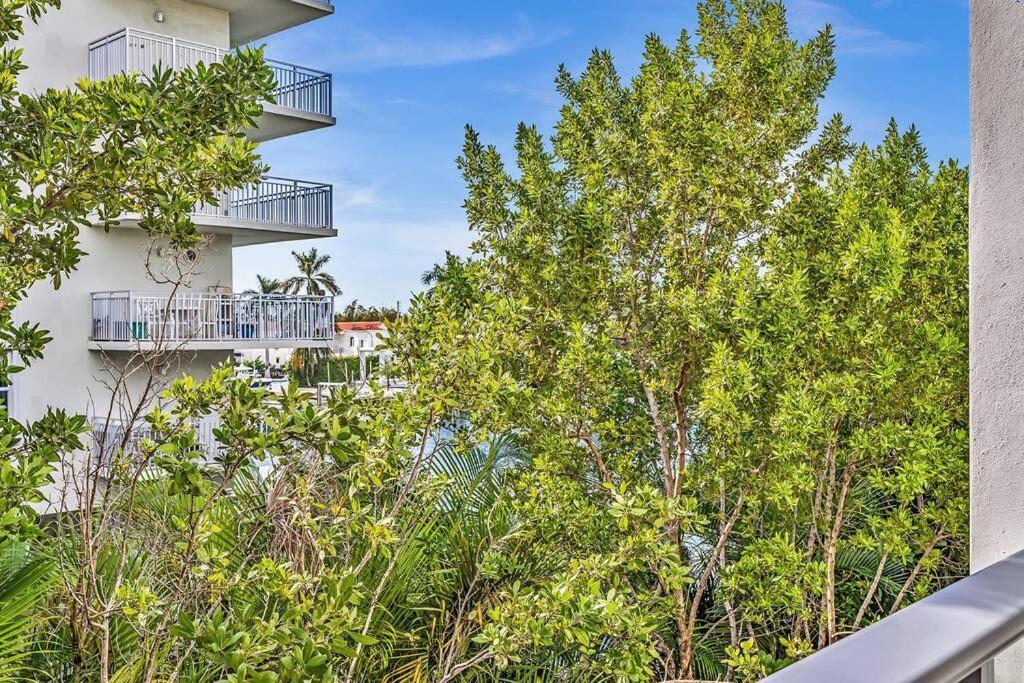 Double Queen Room-Hosted By Sweetstay Miami Beach Exterior photo